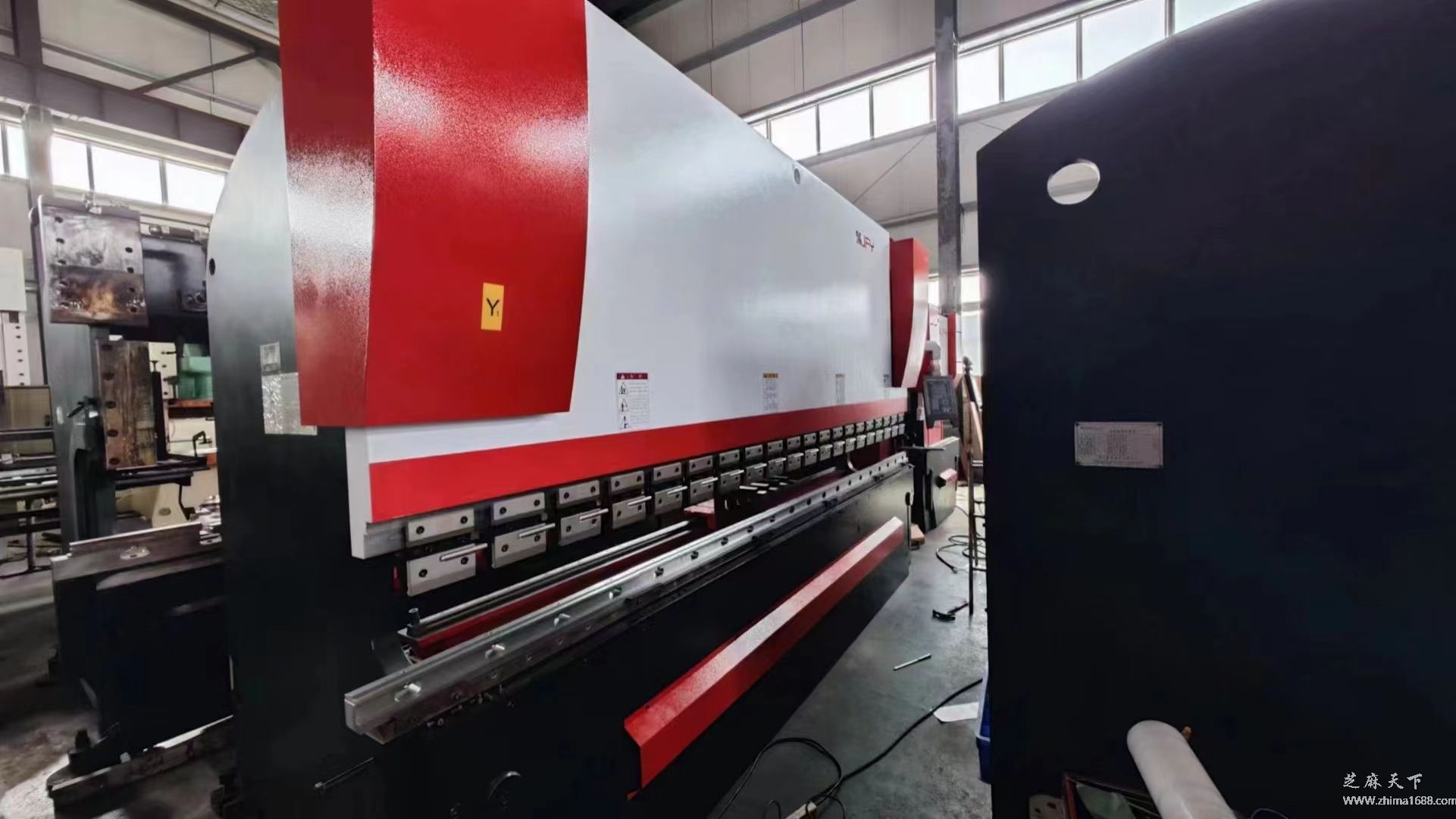 二手金方圓PR6C225×4100數控液壓闆料折彎機（225噸）