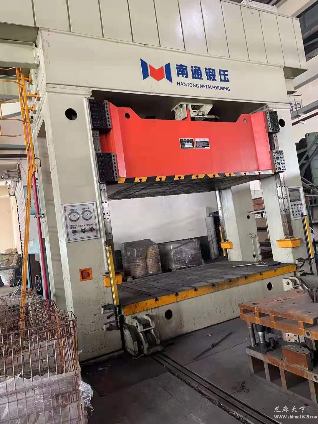 二手南通鍛壓YQK27-315油壓機